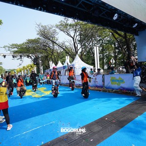 Race photo from BOGORUN 2026