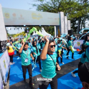 Race photo from BOGORUN 2026