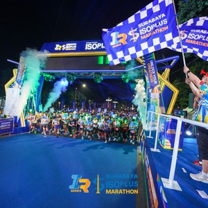 Race photo from SURABAYA ISOPLUS MARATHON 2026