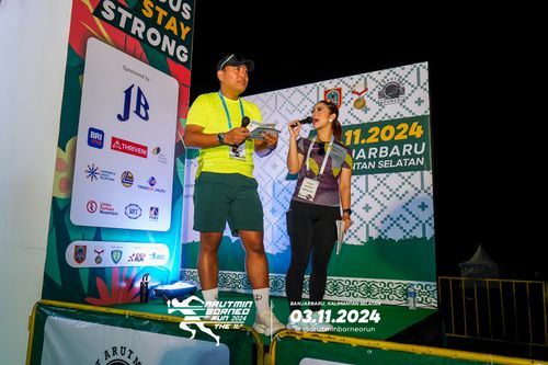 Race photo from Arutmin Borneo Run 2024