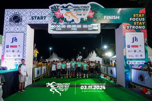 Race photo from Arutmin Borneo Run 2024
