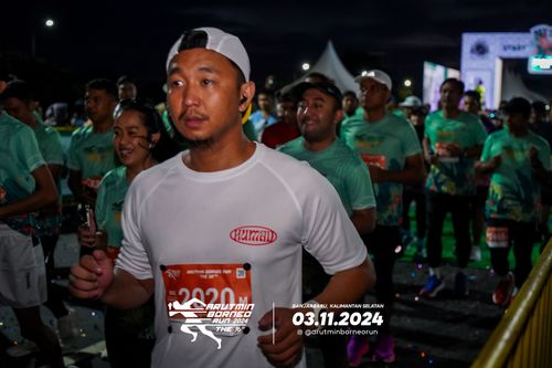 Race photo from Arutmin Borneo Run 2024