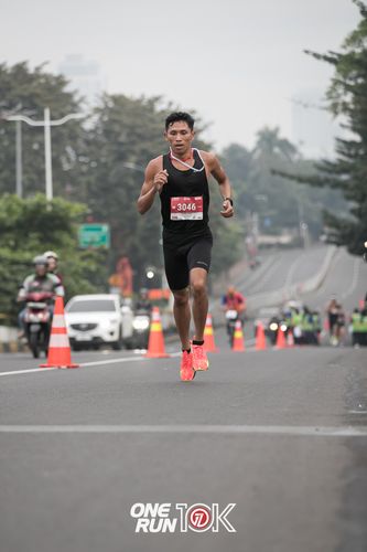 Race photo from ONE RUN 10K 2025