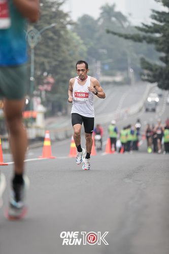 Race photo from ONE RUN 10K 2025