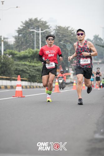Race photo from ONE RUN 10K 2025