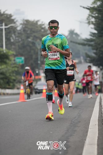 Race photo from ONE RUN 10K 2025