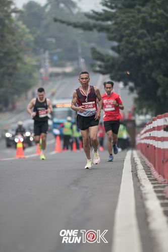 Race photo from ONE RUN 10K 2025