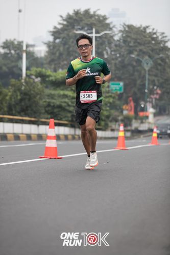 Race photo from ONE RUN 10K 2025