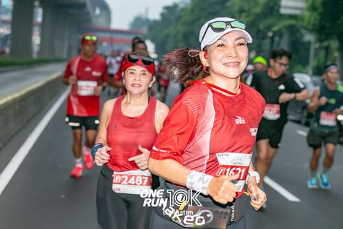 Race photo from ONE RUN 10 K
