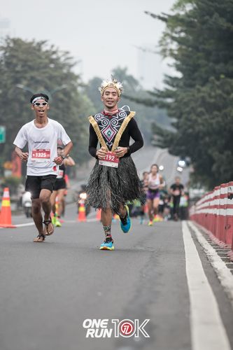 Race photo from ONE RUN 10K 2025