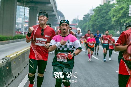 Race photo from ONE RUN 10 K