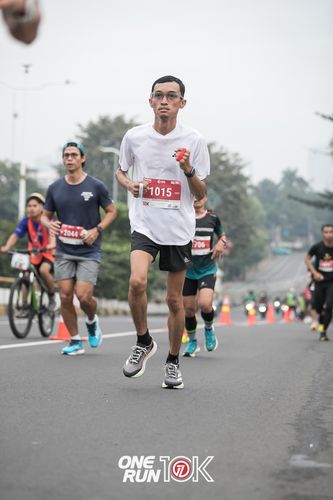 Race photo from ONE RUN 10K 2025