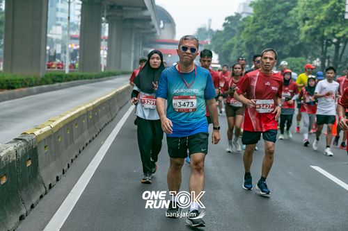 Race photo from ONE RUN 10 K