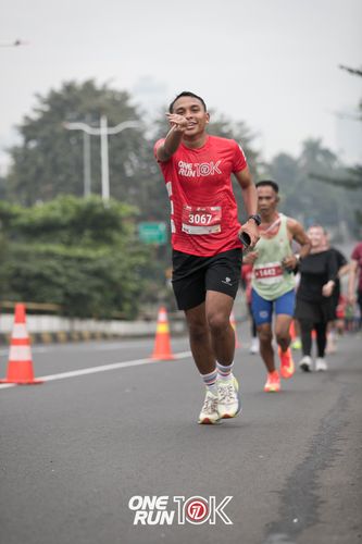 Race photo from ONE RUN 10K 2025