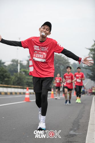 Race photo from ONE RUN 10K 2025