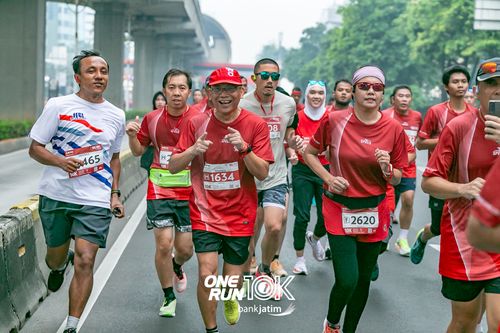 Race photo from ONE RUN 10 K