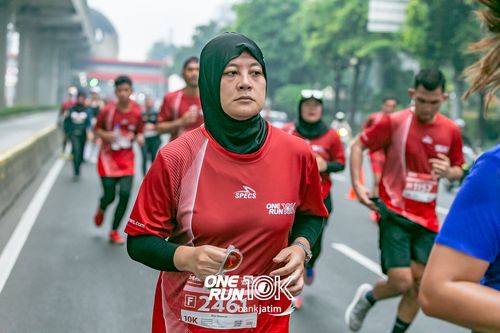 Race photo from ONE RUN 10 K