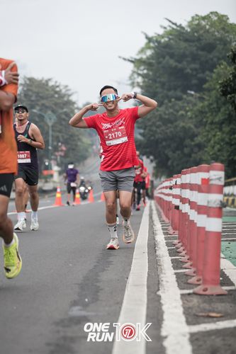 Race photo from ONE RUN 10K 2025