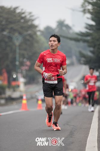 Race photo from ONE RUN 10K 2025
