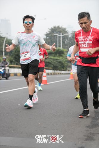 Race photo from ONE RUN 10K 2025