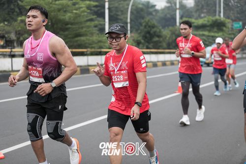 Race photo from ONE RUN 10K 2025