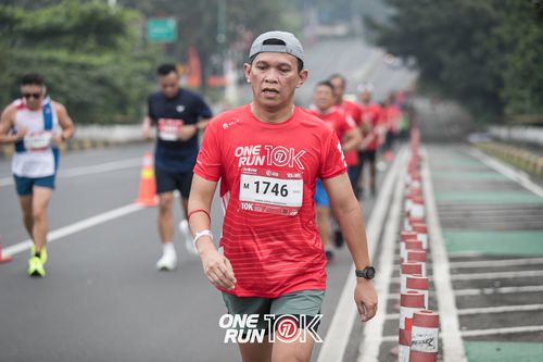 Race photo from ONE RUN 10K 2025