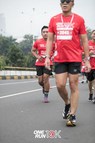 Race photo from ONE RUN 10K 2025