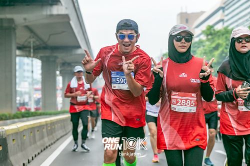Race photo from ONE RUN 10 K