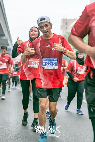 Race photo from ONE RUN 10 K