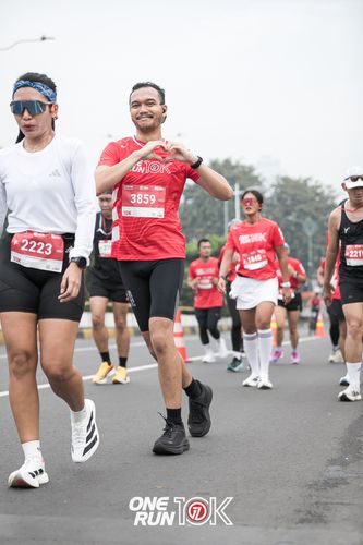 Race photo from ONE RUN 10K 2025