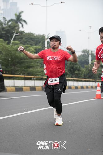 Race photo from ONE RUN 10K 2025