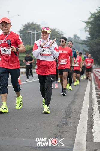 Race photo from ONE RUN 10K 2025