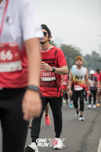 Race photo from ONE RUN 10K 2025