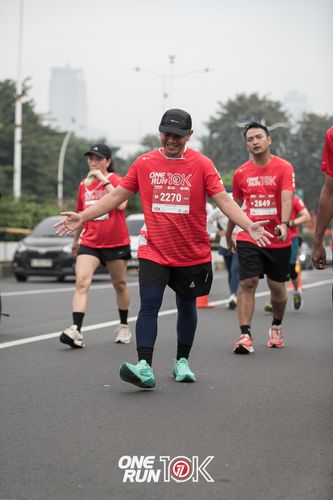 Race photo from ONE RUN 10K 2025
