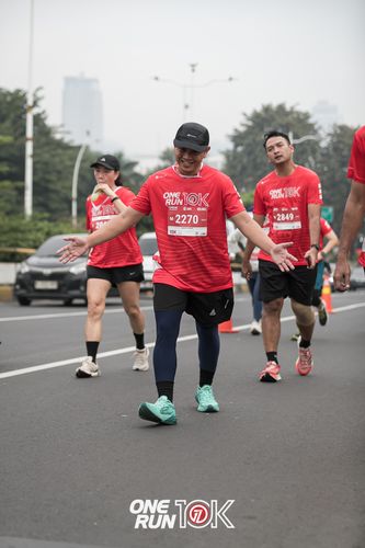 Race photo from ONE RUN 10K 2025