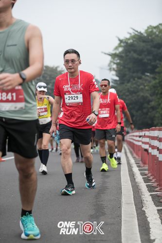 Race photo from ONE RUN 10K 2025
