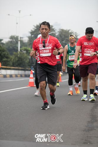 Race photo from ONE RUN 10K 2025