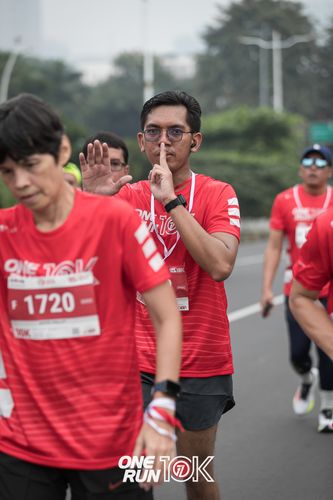 Race photo from ONE RUN 10K 2025
