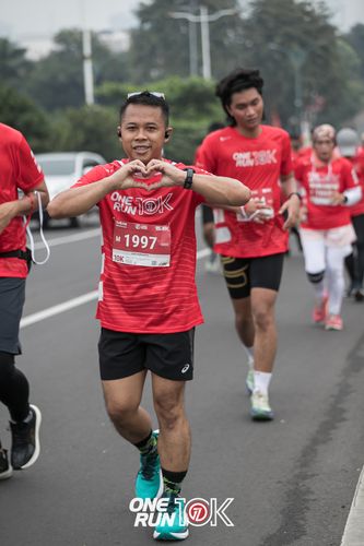 Race photo from ONE RUN 10K 2025