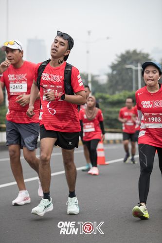 Race photo from ONE RUN 10K 2025