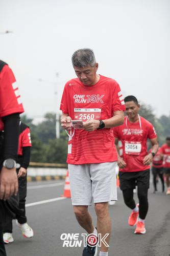 Race photo from ONE RUN 10K 2025