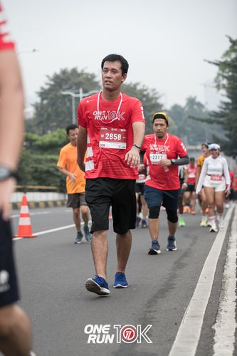 Race photo from ONE RUN 10K 2025