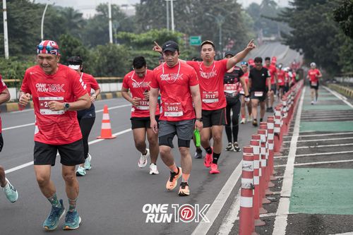 Race photo from ONE RUN 10K 2025