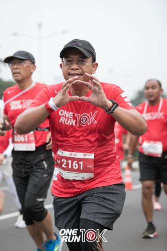 Race photo from ONE RUN 10K 2025