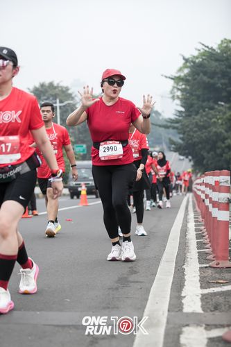 Race photo from ONE RUN 10K 2025