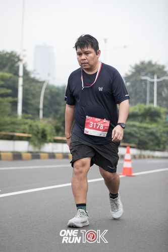 Race photo from ONE RUN 10K 2025