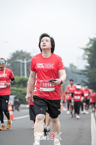 Race photo from ONE RUN 10K 2025