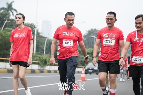 Race photo from ONE RUN 10K 2025