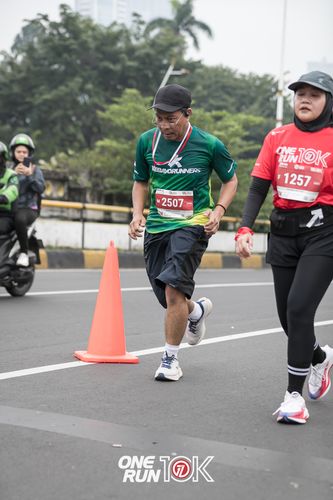 Race photo from ONE RUN 10K 2025
