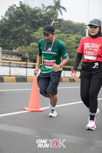 Race photo from ONE RUN 10K 2025